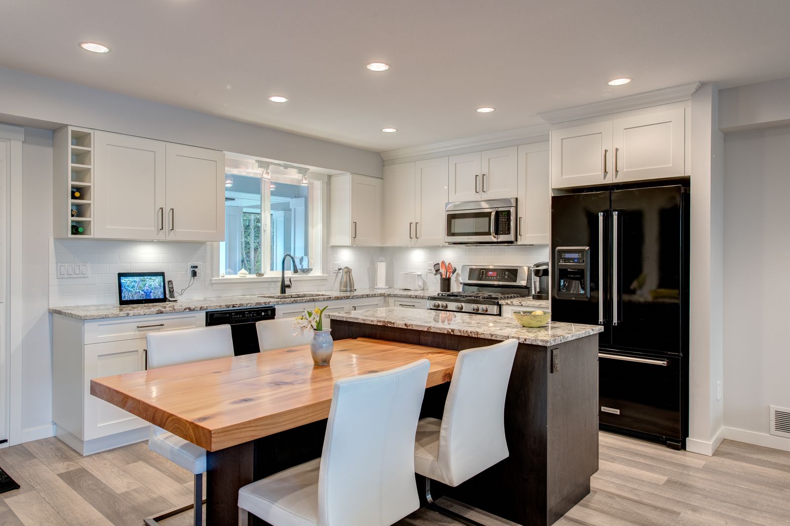 Kitchen in Suite